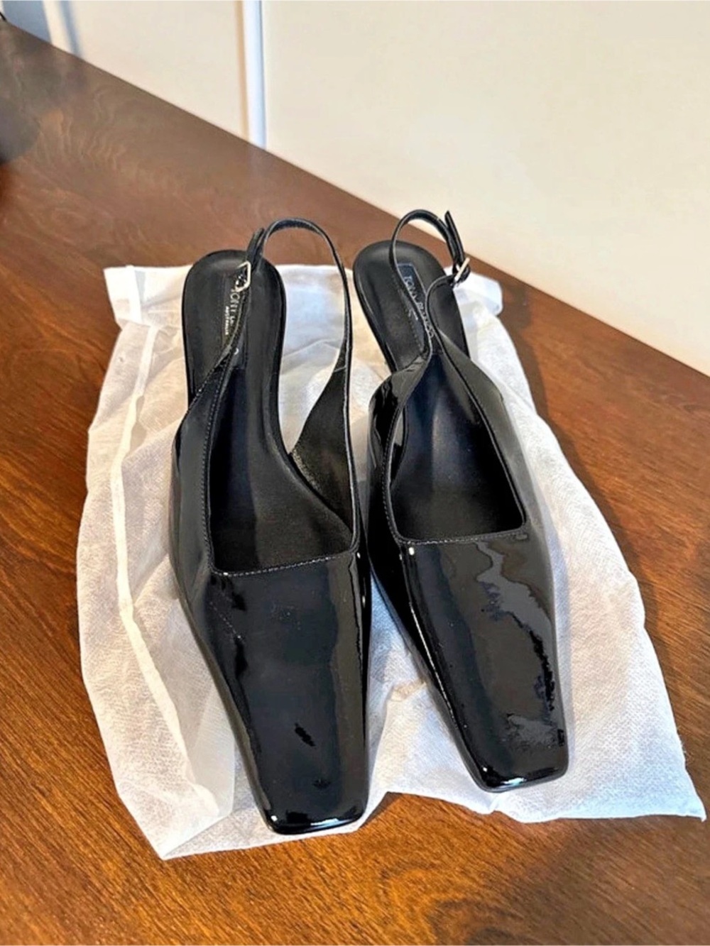 Tony Bianco Zaaki Kitten Slingback Pumps Black US 8 NWOT